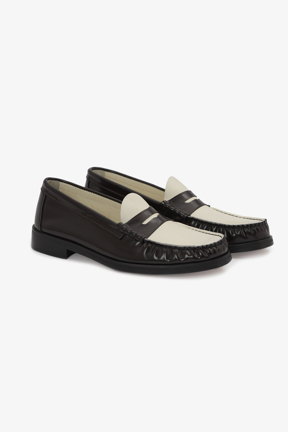 NO:5 Penny Loafer.
